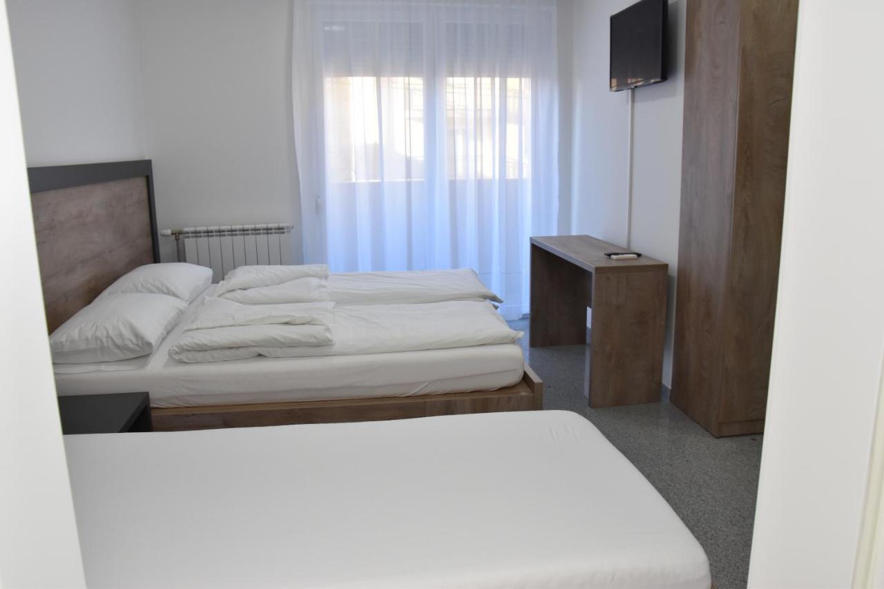 Motel Centar 比耶利纳 外观 照片