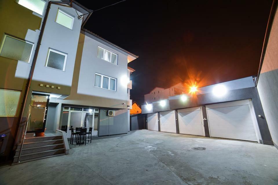 Motel Centar 比耶利纳 外观 照片